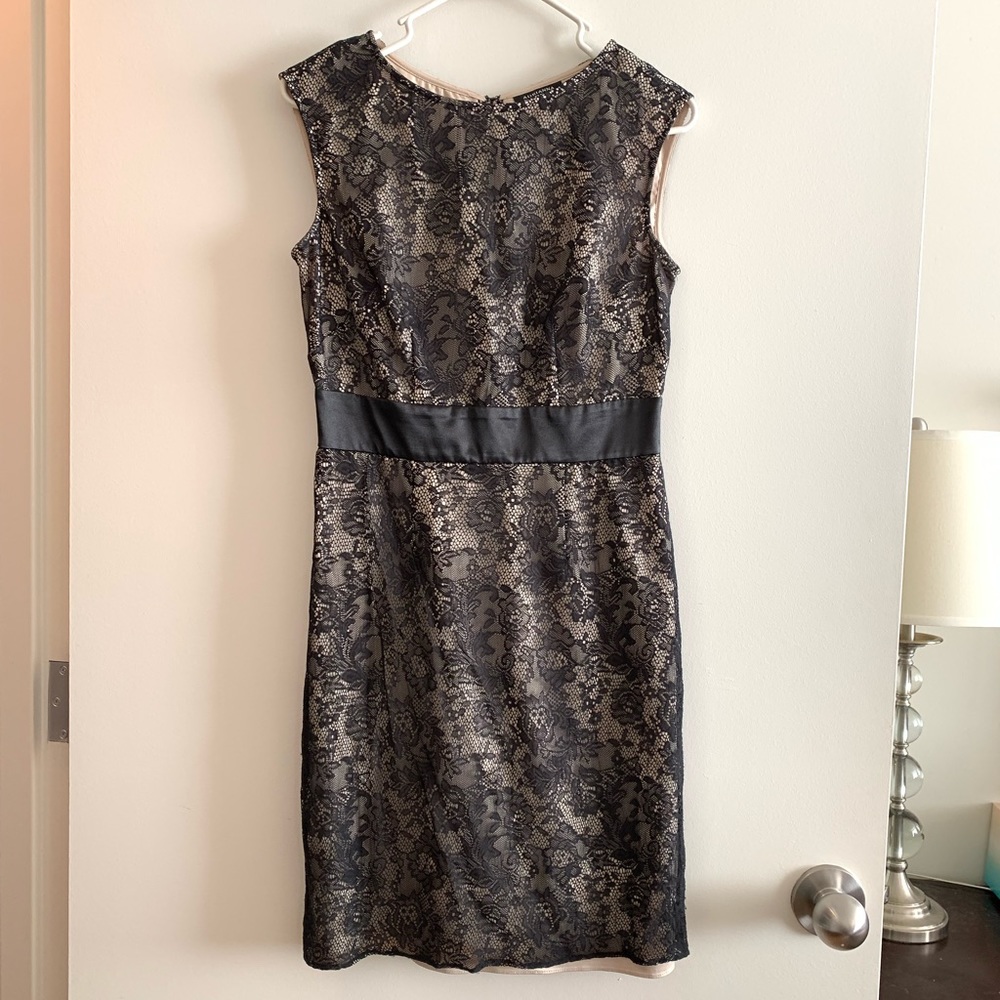 ADRIANNA PAPELL Black Dress